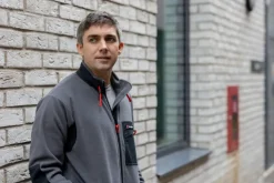 Berghaus Unisex Ascent 91 Fleece Jacket - AU Grey Pinstripe-Jet Black