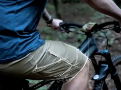 Kuhl Mens Renegade Shorts - 10in - Khaki