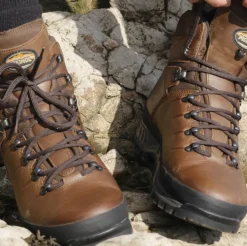 Meindl Mens Bhutan MFS Boots - Dark Brown