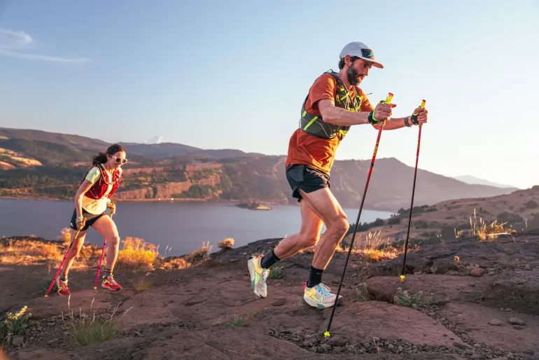 Osprey Duro 15 with Flasks - Phantom Grey-Toffee Orange