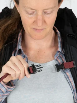 Osprey Womens Fairview 40 Travel Pack - Night Jungle Blue