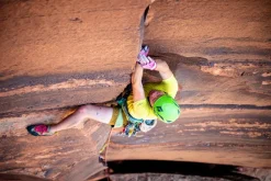 Rab Mens Rivelin Pocket Tee - Pollen