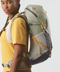 Salomon Womens Aerotrek 28 Rucksack - Seagrass-Silver Cloud-Nine Iron