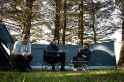 Vango Sentinel Family Windbreak - Deep Blue