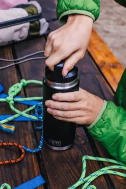 YETI Rambler 26oz Bottle - Black