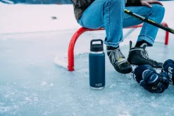 YETI Rambler 26oz Bottle - Navy