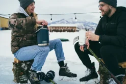 YETI Rambler 20oz Travel Mug - White