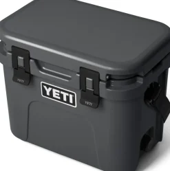 YETI Roadie 15 Cool Box - Charcoal